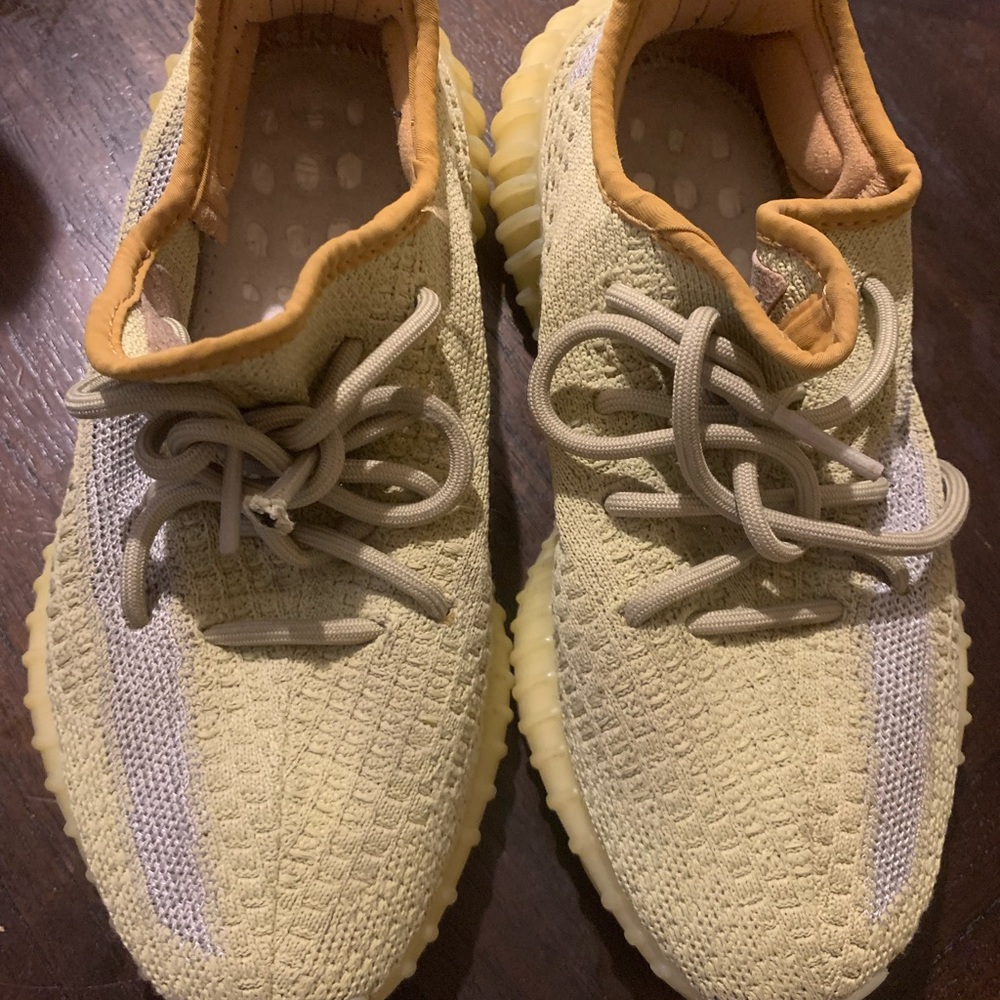 authentic Yeezy boost v2